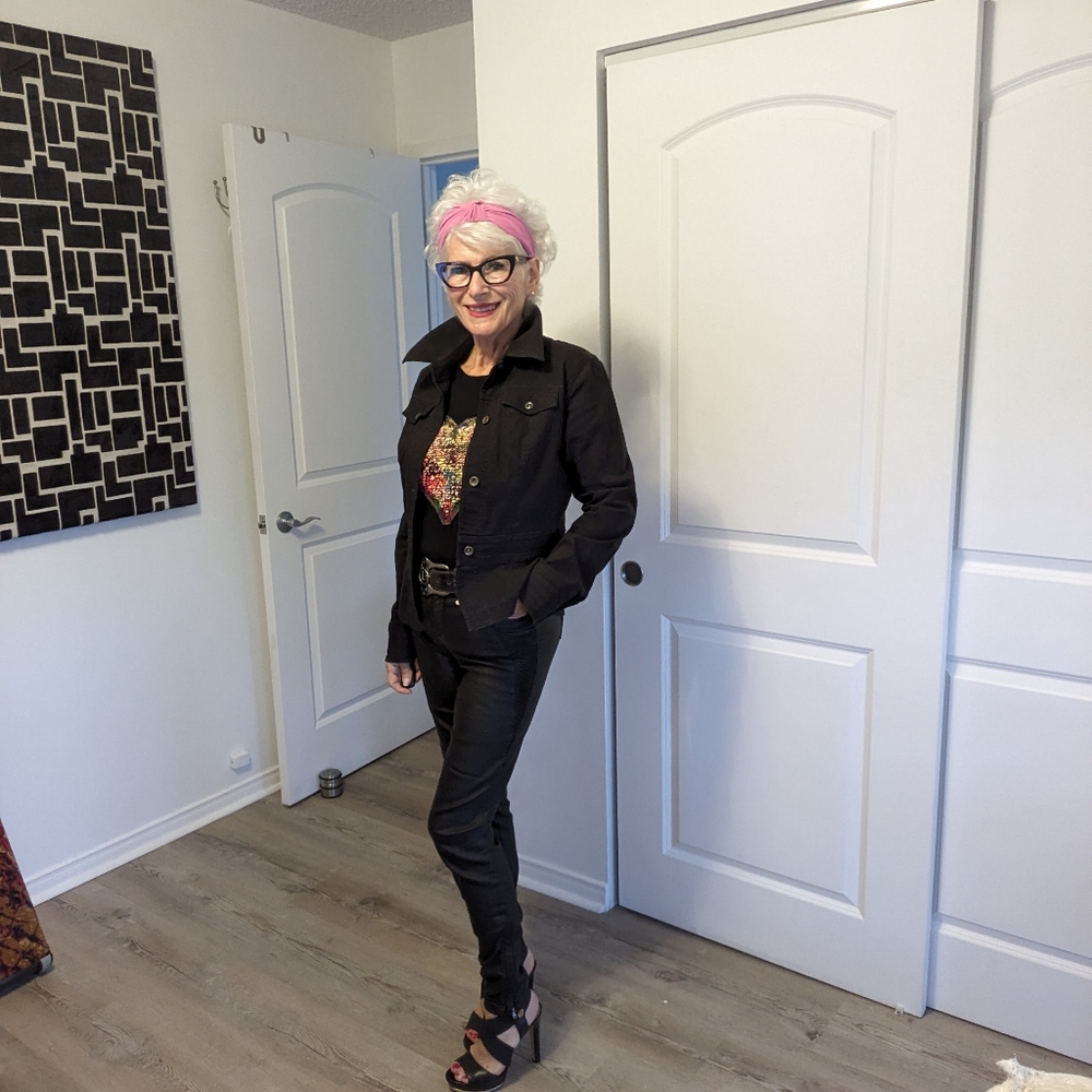 Meet your Posher, Linda